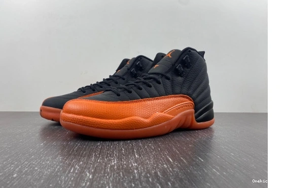 DailyWear Brilliant 667  Retro Orange FD9101-081  12 Jordan FD9101-081 0604